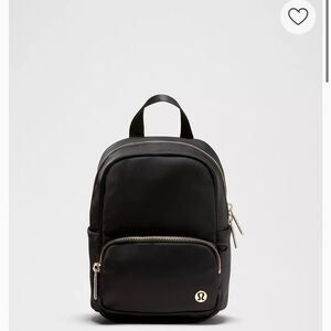 lululemon everywhere backpack mini 4L